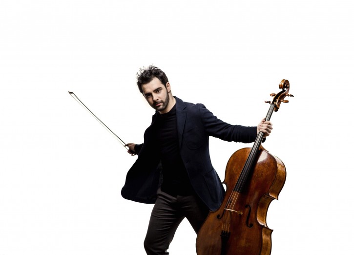 Pablo Ferrández with cello against a white background