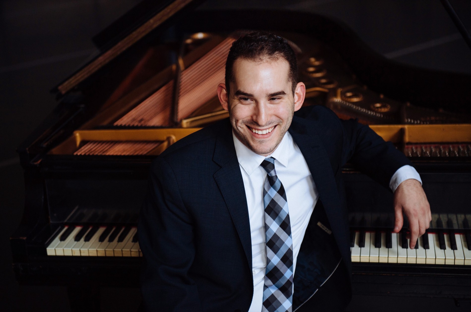 Mackenzie Melemed,piano