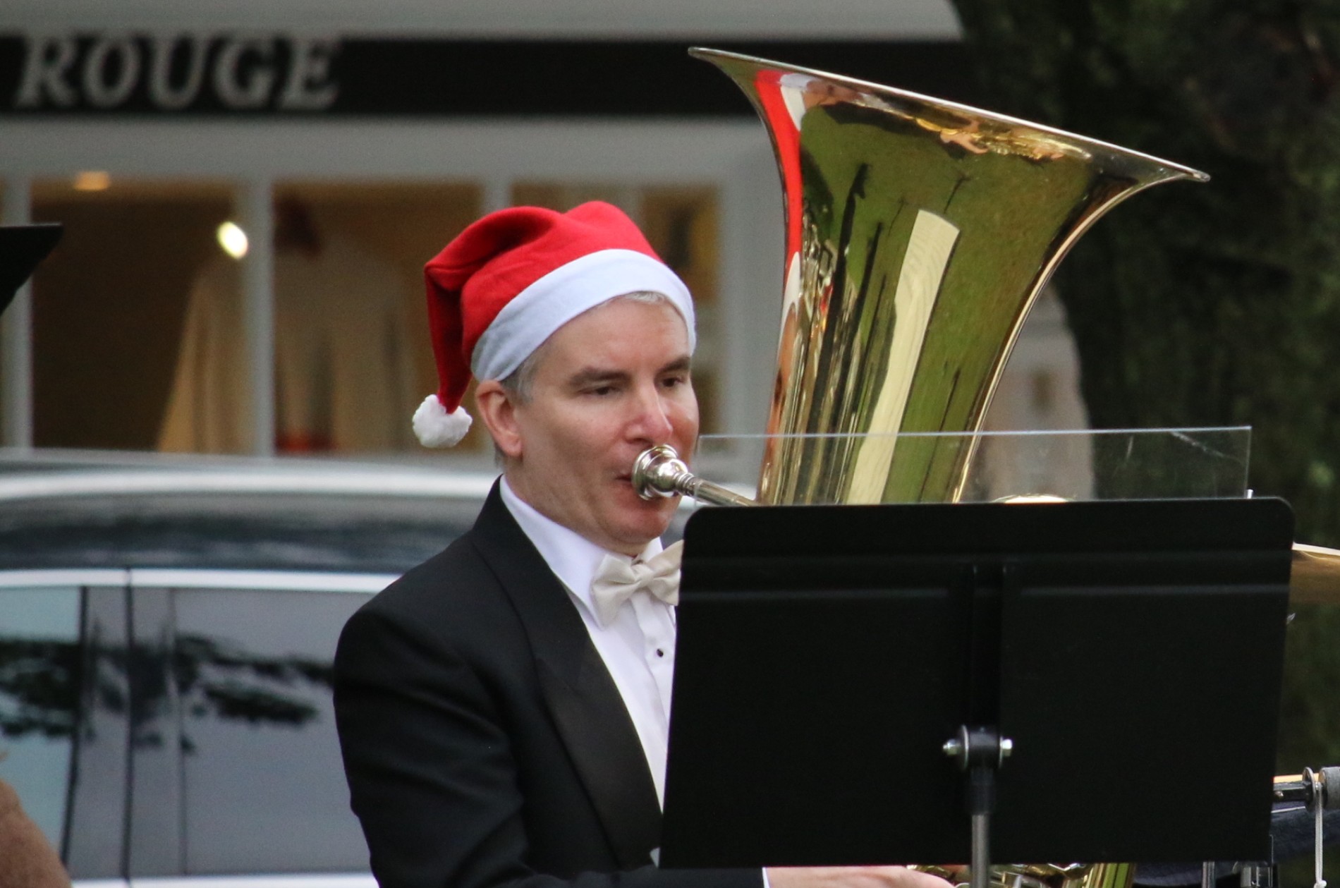 Jonathan Fowler, tuba