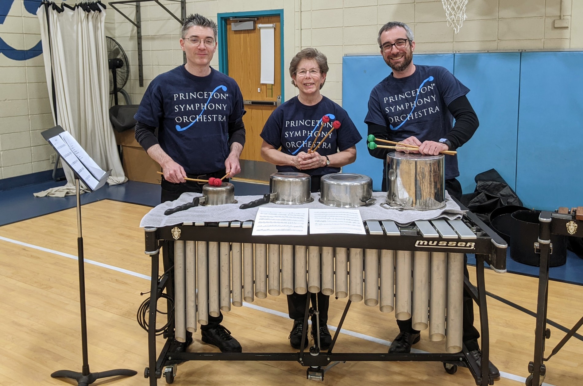 BRAVO percussion trio